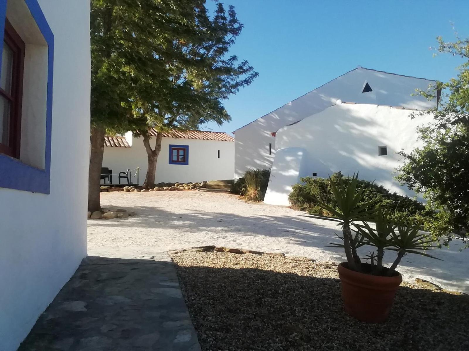 Monte Do Adail Gospodarstwo wiejskie *